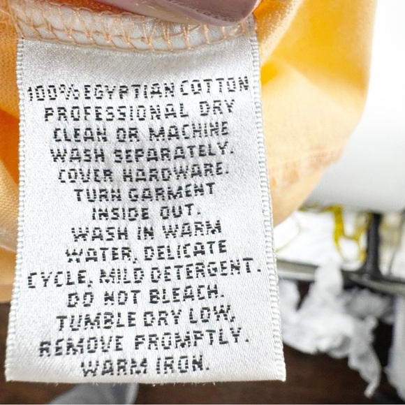 ✅ ST. JOHN LONG SLEEVE PULLOVER GOLF SHIRT ORANGE SIZE LARGE LOGO ON COLLAR - Picture 4 of 6